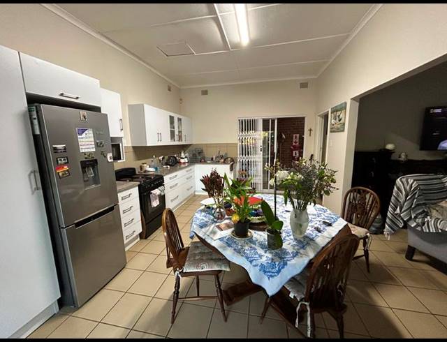 2 BEDROOM TOWNHOUSE FOR SALE IN MTUNZINI